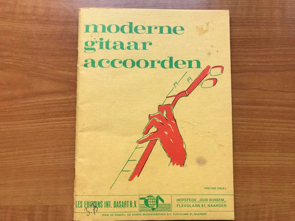 Moderne Gitaar Accoorden - Nieuwe Druk, Overige genres, Ophalen of Verzenden, Thema, Gitaar