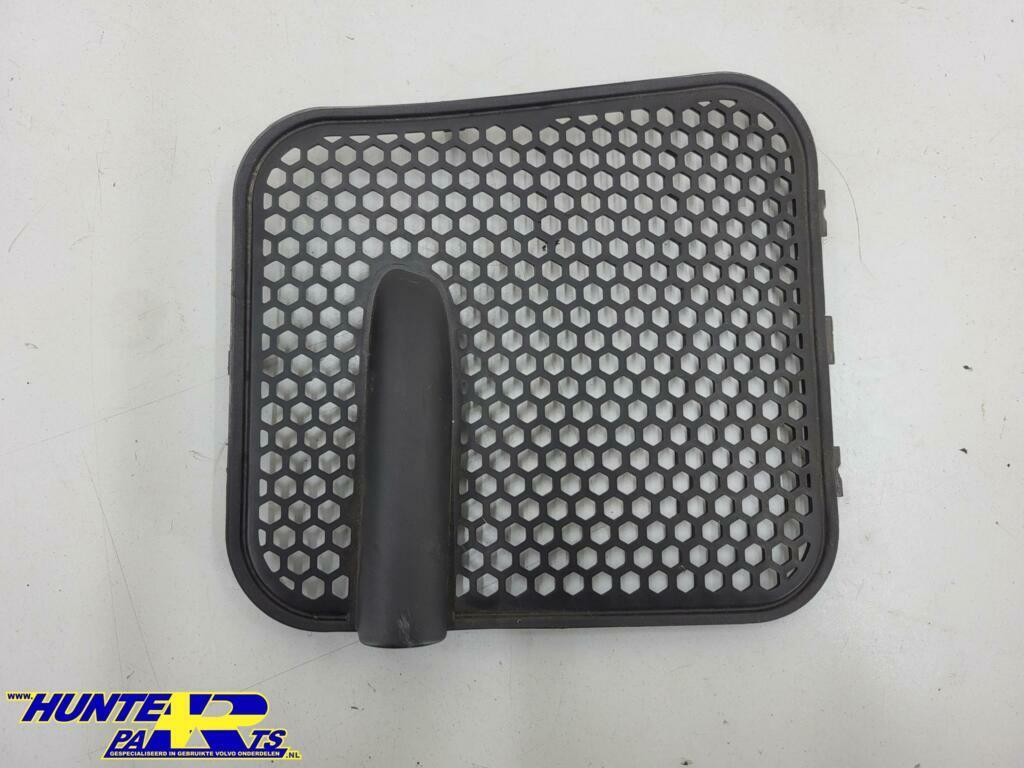 Grill rechts Volvo S60/S60CC/V60/V60CC ('10-'18) 31323421, Ophalen of Verzenden, Gebruikt