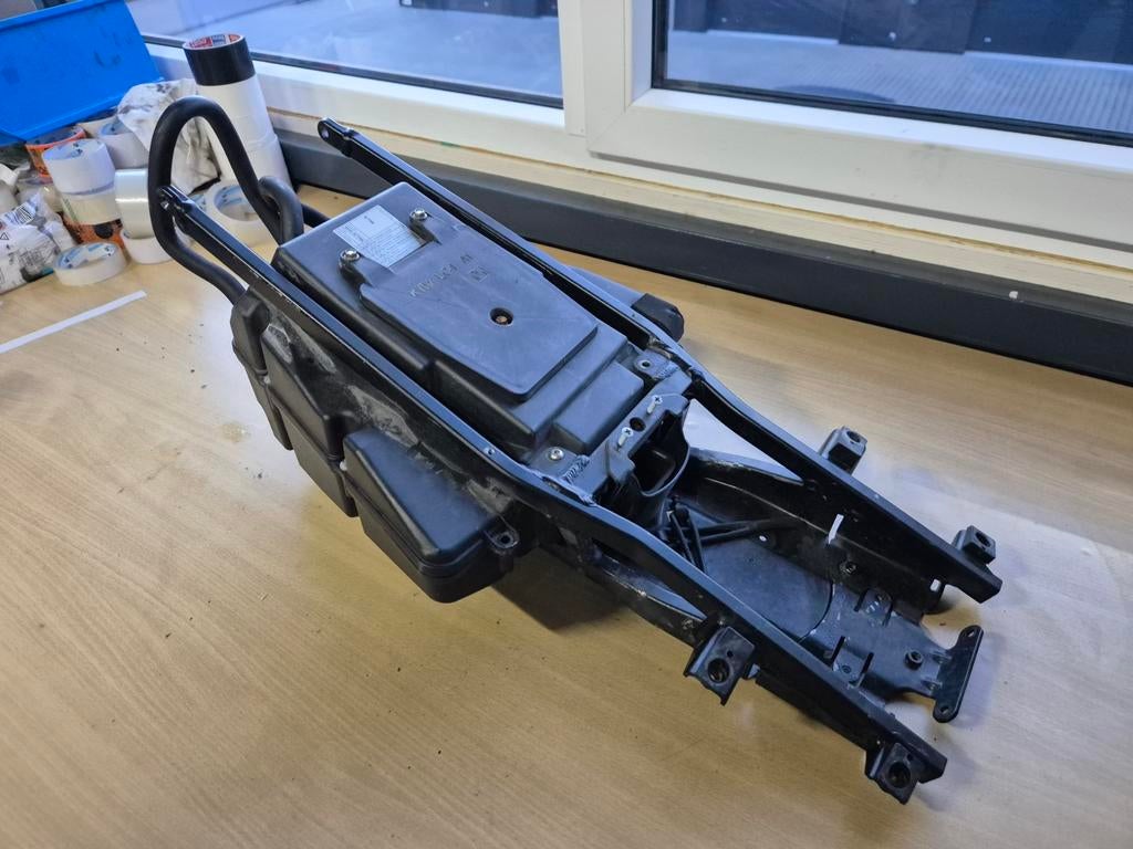 KTM Duke III 690 Subframe Achter met Luchtfilterbak, Ophalen of Verzenden, KTM, Info@ktm.com, Mattighofen, Austria