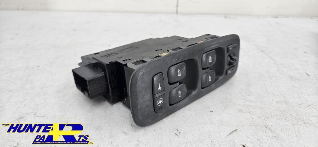 Raamschakelaar 8682949 Volvo V70N/S60/XC70 ('00-'02), Gebruikt, Ophalen of Verzenden, Volvo, Volvo