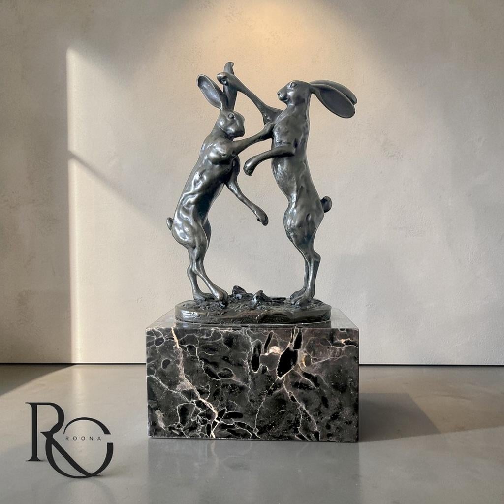 Ludwig Nick Bronzen Beeld Hazen – Frans Atelierbrons 24cm, Antiek en Kunst, Ophalen of Verzenden, Brons
