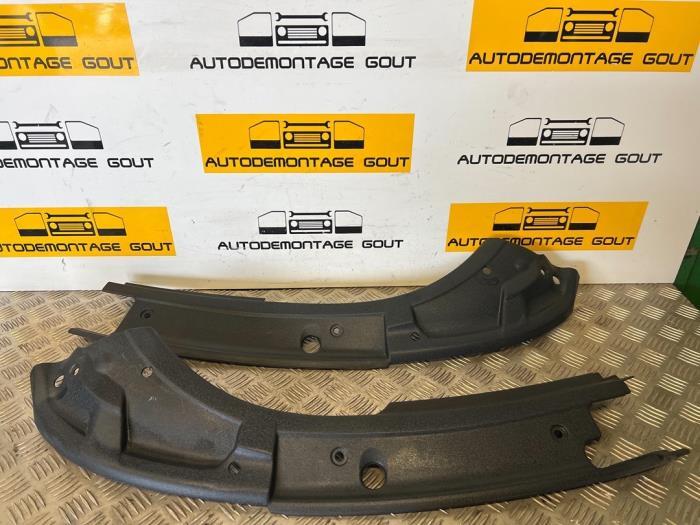 Slotplaat voor van een Audi TT (LY7W), Auto-onderdelen, Gebruikt, Audi