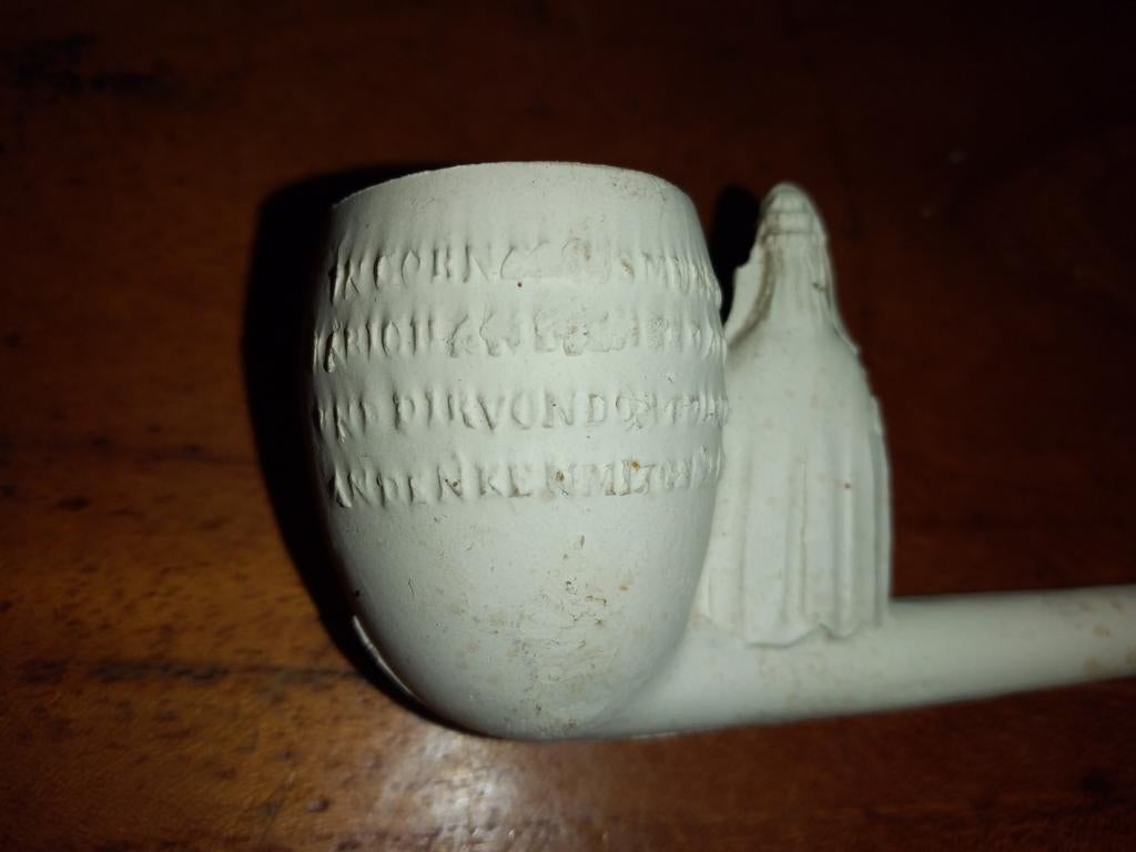 Oude Aardewerk Pijpenkop - Gaaf Exemplaar, Antiek en Kunst, Ophalen of Verzenden