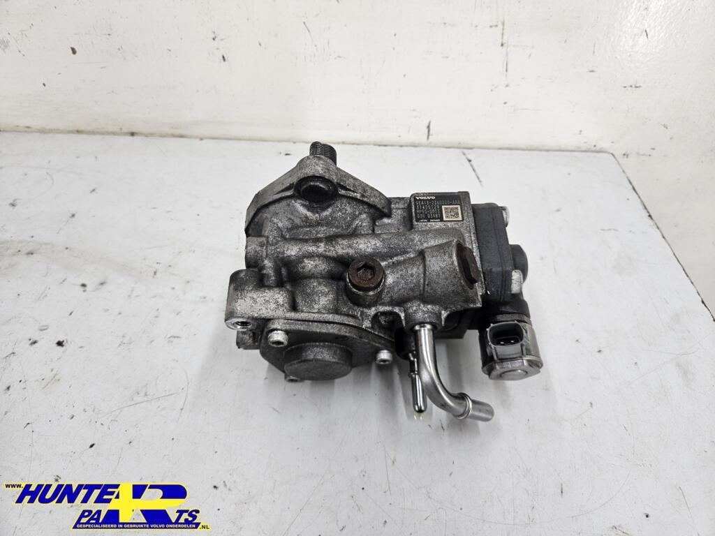 Brandstofpomp mechanisch Volvo XC60/V60/V70 ('08->) 31405129, Auto-onderdelen, Brandstofsystemen, Volvo, Gebruikt, Ophalen of Verzenden
