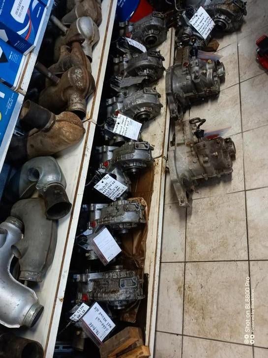 trabant versnellingsbak., Ophalen, Gereviseerd, Oldtimer onderdelen