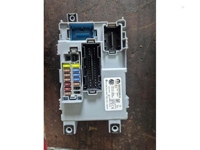 Computer Body Control van een Fiat 500, Gebruikt, -, -, Fiat