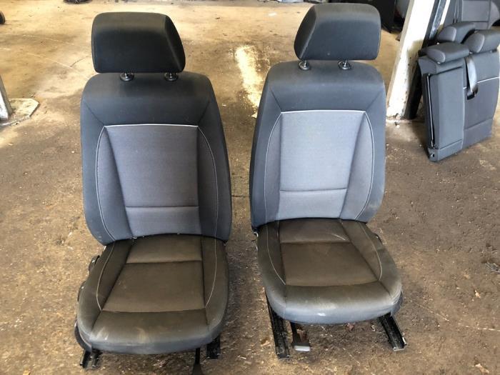Bekleding Set (compleet) van een BMW 1-Serie, Auto-onderdelen, Interieur en Bekleding, BMW, Gebruikt, 3 maanden garantie