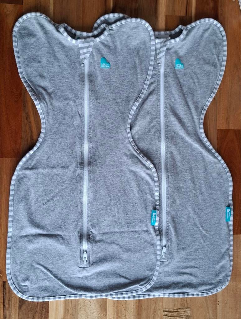 NOG 1 Swaddle up love to dream baby inbaker slaapzak, Ophalen, Zo goed als nieuw, Minder dan 70 cm, Slaapzak