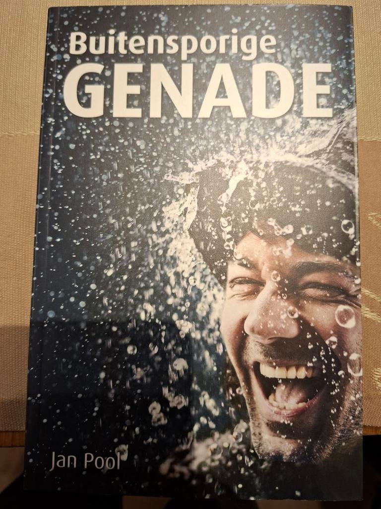 Jan Pool - Buitensporige genade, Boeken, Ophalen of Verzenden, Zo goed als nieuw, Jan Pool