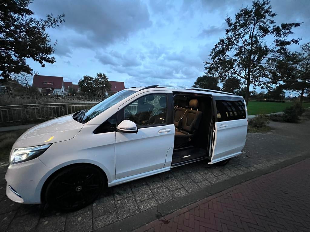 Mercedes-Benz V-klasse 250 49.000KM BIJNA NIEUW!, Auto's, 190 pk, 2000 kg, Mercedes-Benz, Diesel