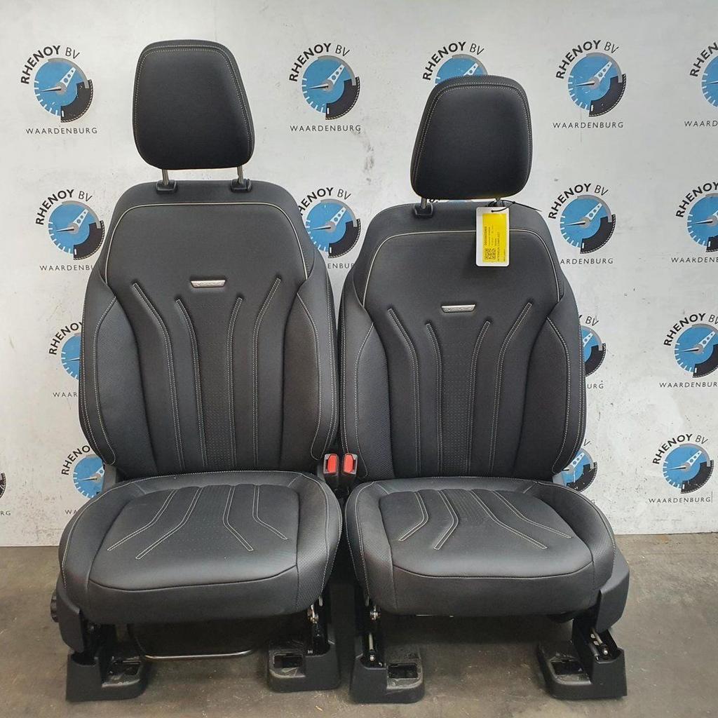 Ford Kuga 2022  nieuw model Vignale  leder interieur, Auto-onderdelen, Interieur en Bekleding, Ophalen, Gebruikt, -, -