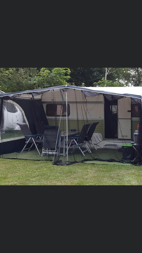 Kip de Luxe 40 Caravan met Mover, Voortent & Luifel, Caravans en Kamperen, Caravans, Mover, Vast bed, Rondzit, Kip