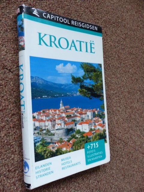 reisgids Kroatië Kroatische kust noord Macedonië, Europa, Ophalen of Verzenden, Reisgids of -boek, Gelezen