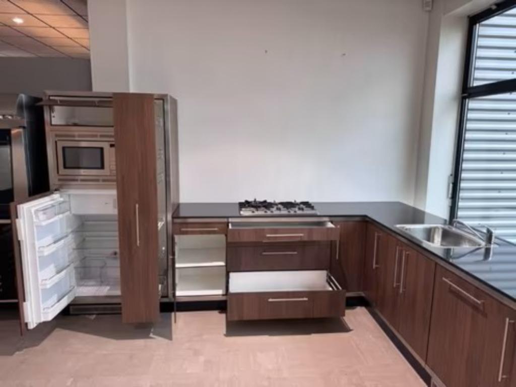 Pantrykeuken TIPO RVS design (SHOWROOMMODEL), Ophalen of Verzenden, Nieuw zonder verpakking, Overige typen
