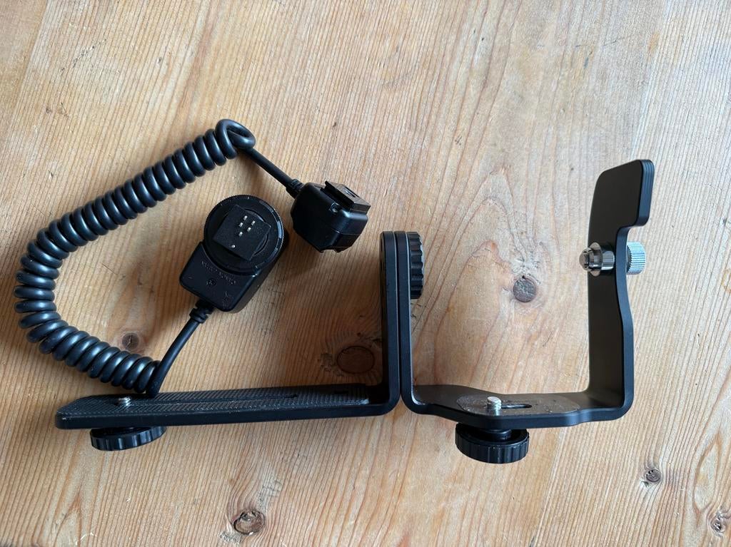 Canon speedlite bracket SB-E1 (nergens meer te krijgen), Ophalen of Verzenden, Zo goed als nieuw