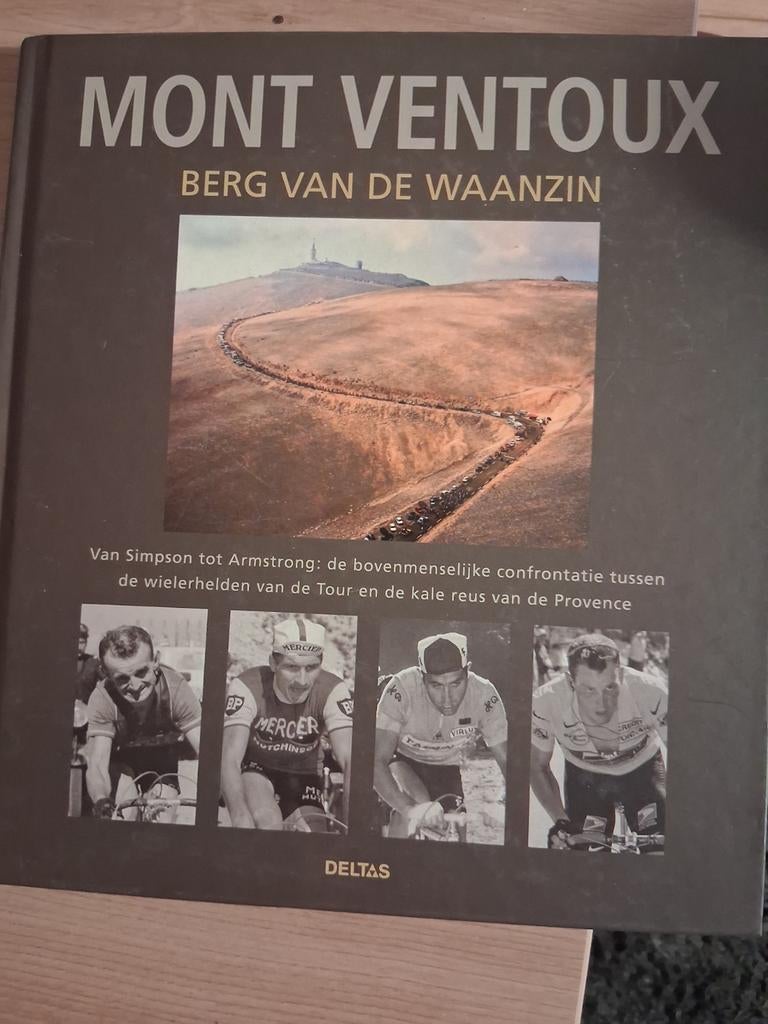 Mont Ventoux, berg van de waanzin, Boeken, Ophalen of Verzenden, Zo goed als nieuw, Lopen en Fietsen