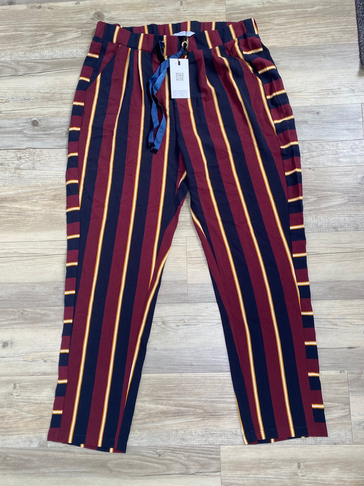 Vila Joy broek L - nieuw met prijskaartje, Ophalen of Verzenden, Zo goed als nieuw, Maat 34 (XS) of kleiner, Kort
