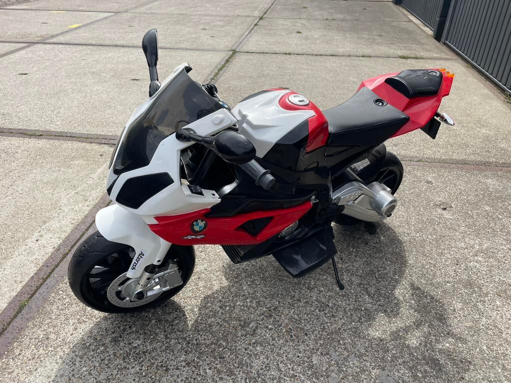 BMW racemotor op accu, Ophalen, Zo goed als nieuw