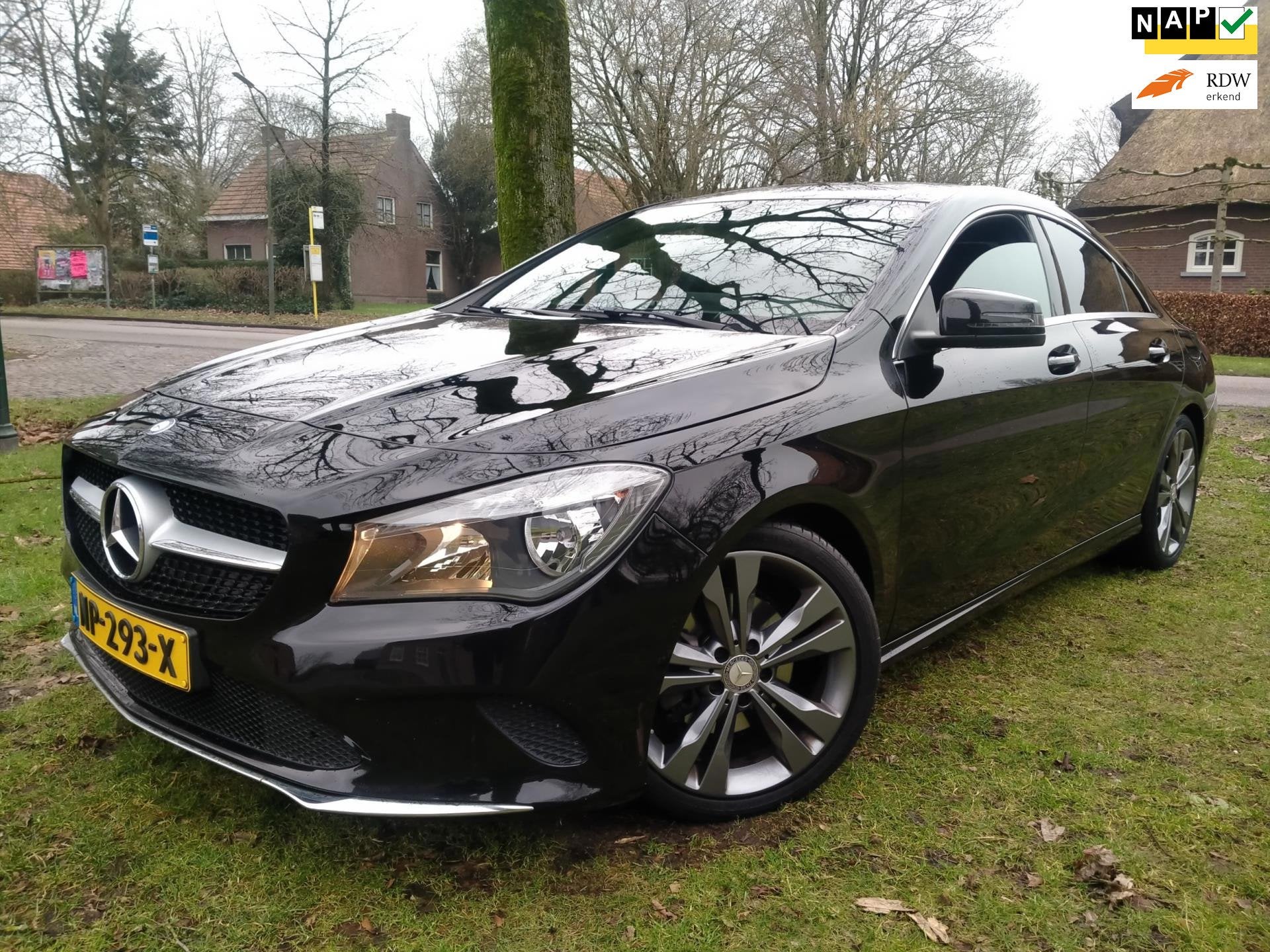 Mercedes-Benz CLA-klasse 180 Busin Sol ORG NL / APK 1-8-27, Auto's, Mercedes-Benz, Voorwielaandrijving, CLA, Gebruikt, 4 cilinders