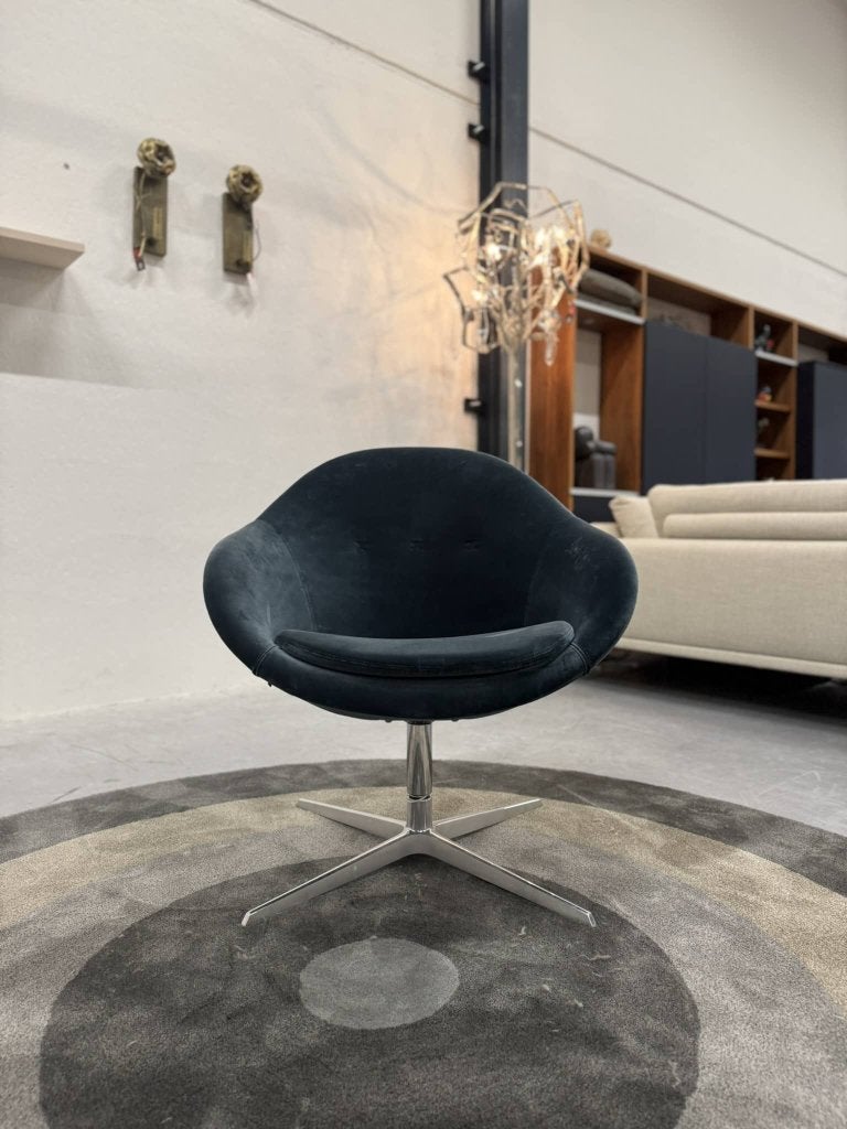 Showmodel Varier Kokon club Draaifauteuil blauw velour stof, Minder dan 75 cm, Nieuw, Ophalen of Verzenden, Varier