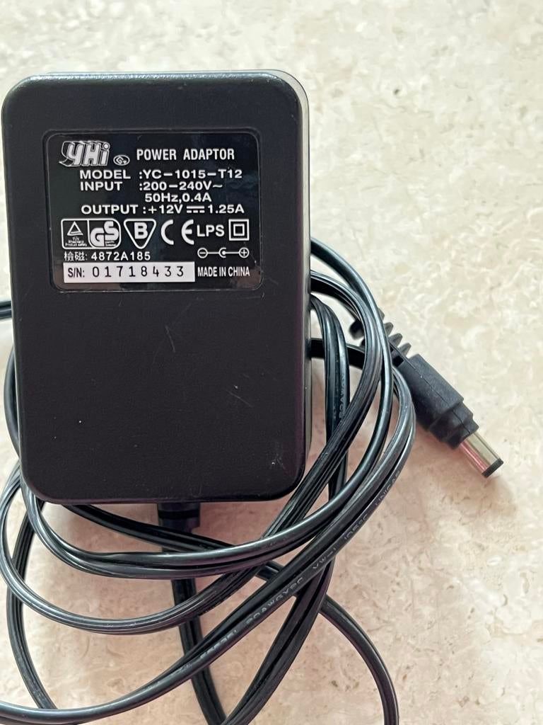 YHI Power Adapter YC-1015-T12 - 12V 1.25A, Ophalen, Gebruikt
