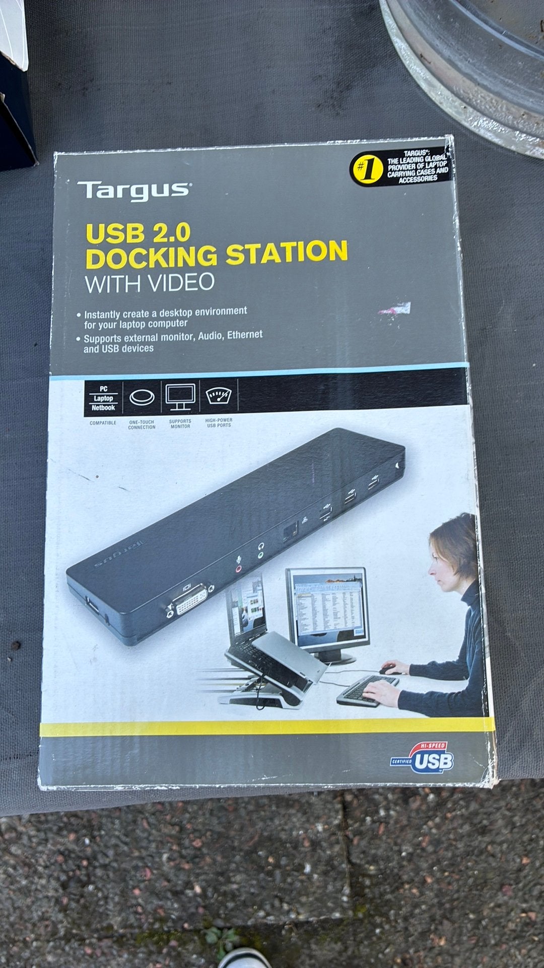 Docoking station, Ophalen of Verzenden, Zo goed als nieuw
