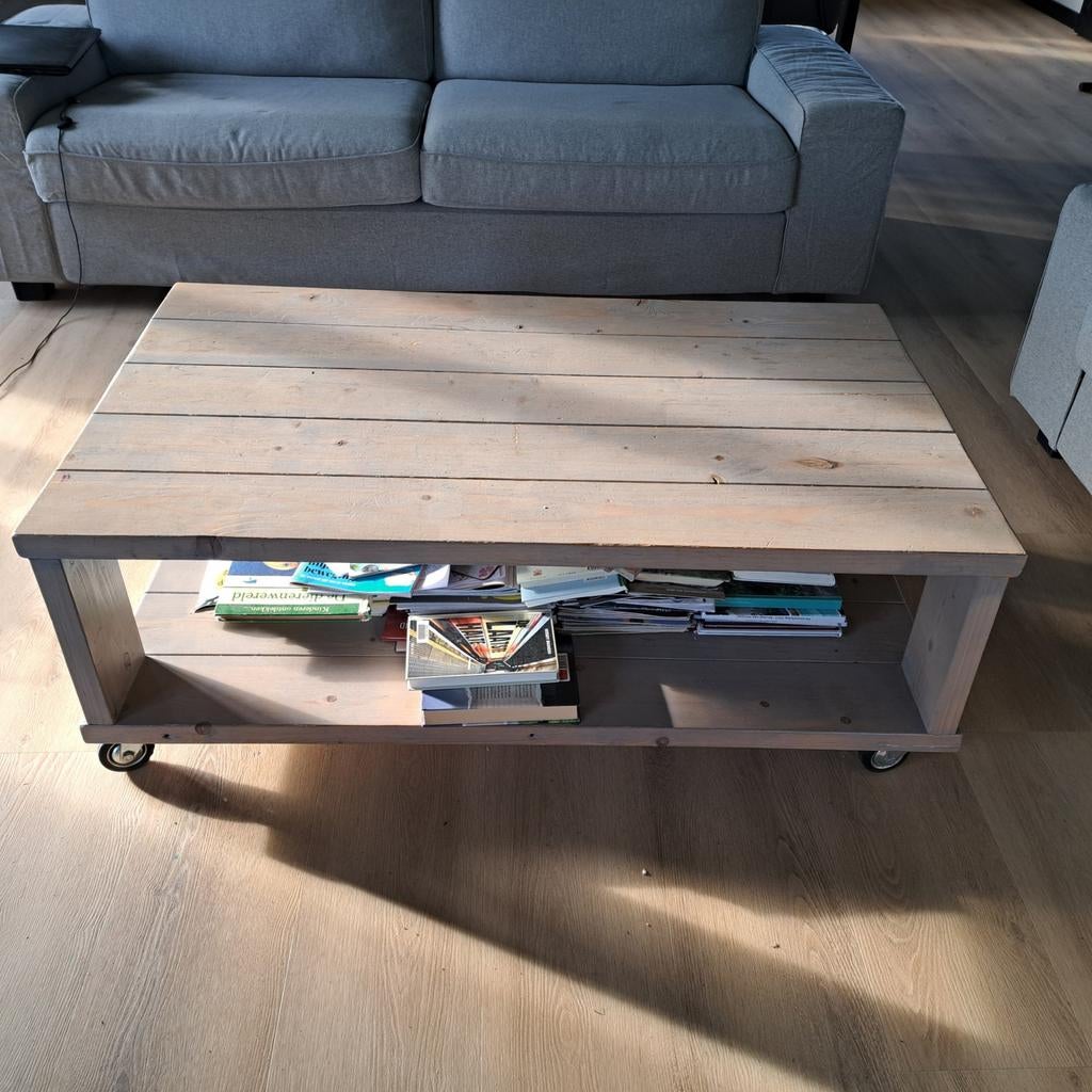 Stoer salontafel verrijdbaar met wielen tafel, Huis en Inrichting, Tafels | Salontafels, Ophalen, 100 tot 150 cm, 50 tot 100 cm