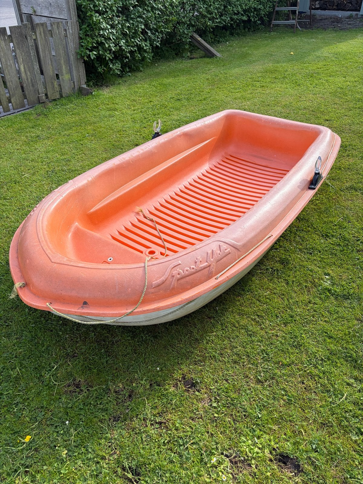 BIC 213 Sport Bijboot / Visboot - Oranje Kunststof, Watersport en Boten, Kano's, Ophalen of Verzenden, Gebruikt