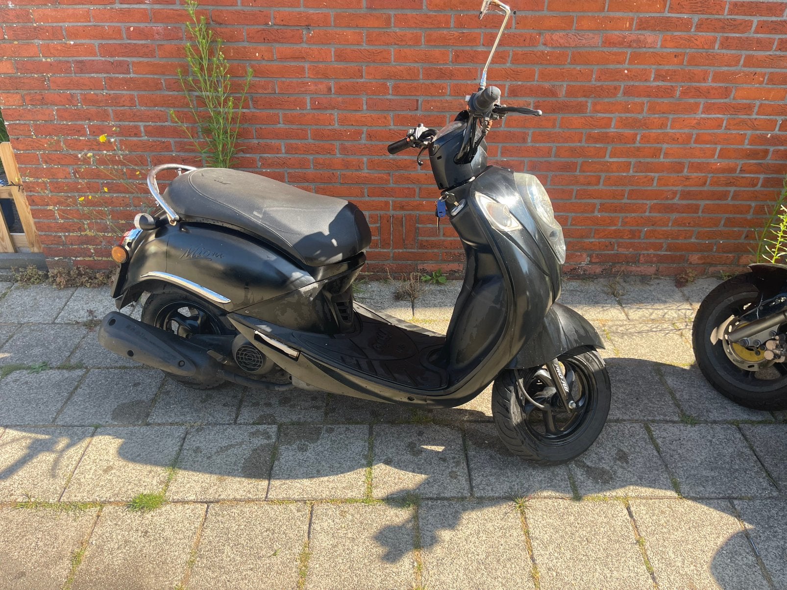 Sym mio 100 cc snor, Fietsen en Brommers, Scooters | SYM, Ophalen of Verzenden, Zo goed als nieuw, Benzine, Mio