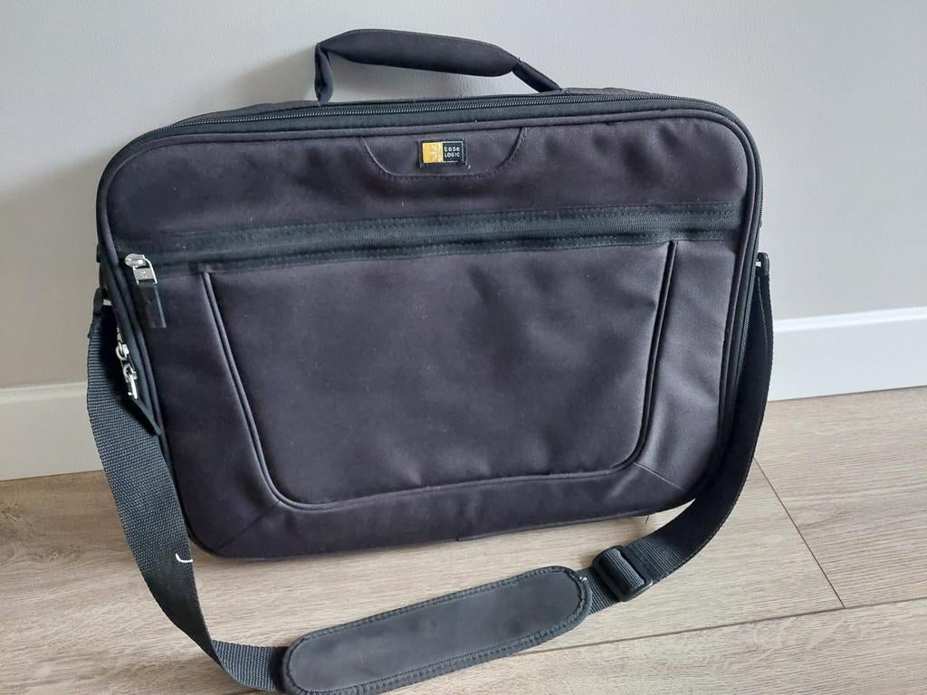 Laptoptas 15.6 inch - Zwart, nog in goede staat, Ophalen of Verzenden, 15 inch