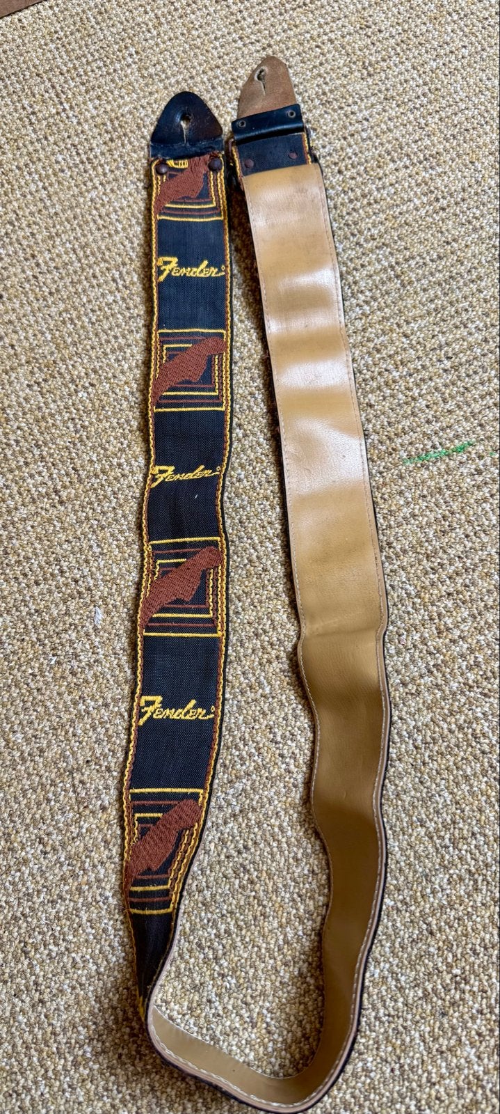 Vintage Fender gitaarband uit de jaren 60/70