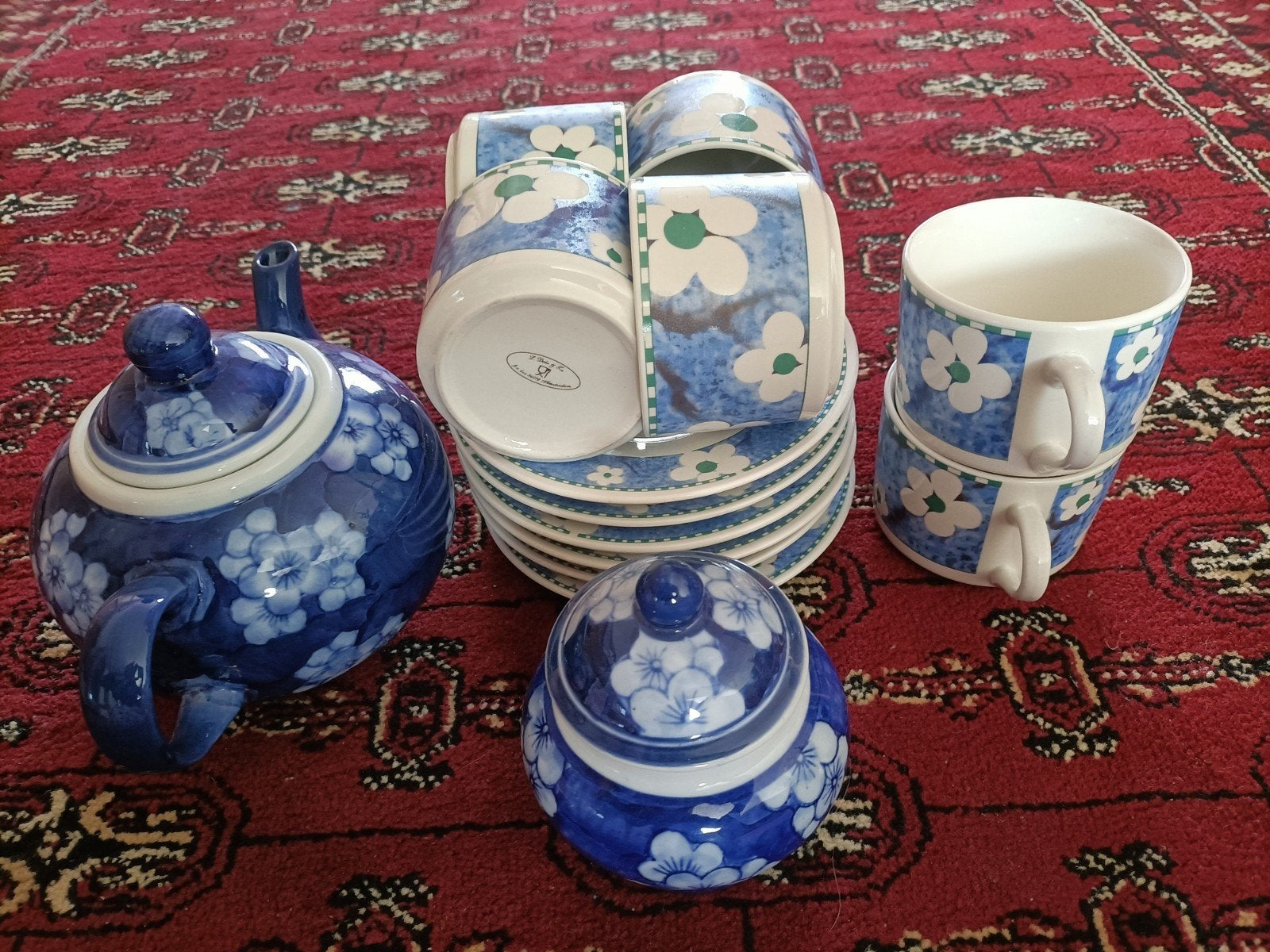 Vintage theeservies met bloemmotief - 12-delig, Gebruikt, Keramiek, Vintage, Ophalen of Verzenden