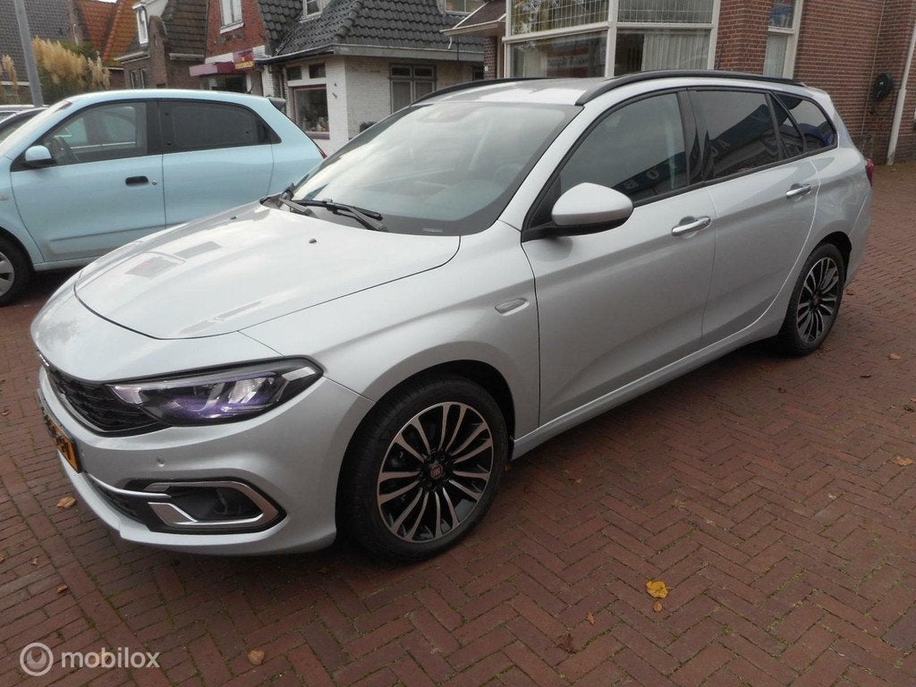Fiat Tipo Stationwagon 1.0 FireFly 100 Life, Auto's, Fiat, Voorwielaandrijving, Gebruikt, Euro 6, 1245 kg
