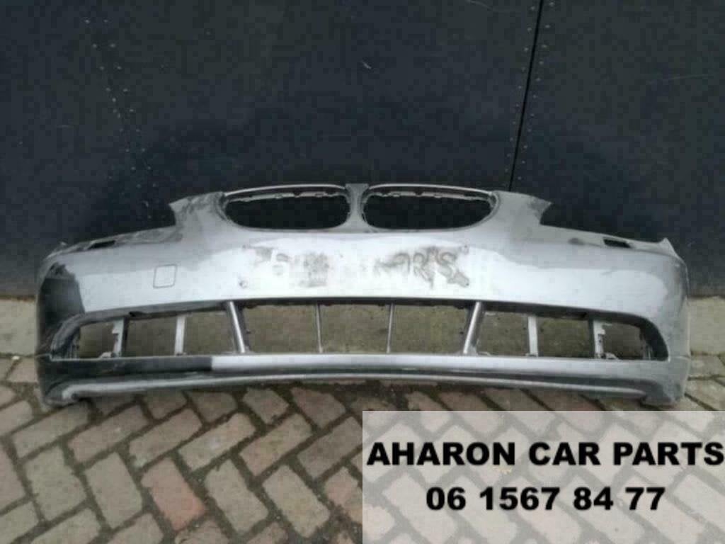 E60 E61 Voorbumper Xenon 5 serie BMW Origineel 5111 7033694, Gebruikt, Voor, Bumper