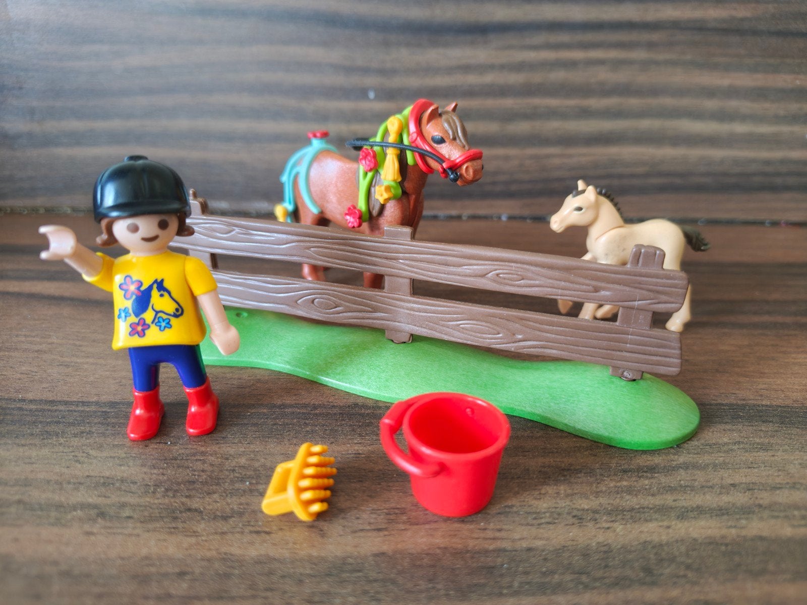 27. Playmobil Ponyset met pony en veulen, Ophalen of Verzenden, Gebruikt