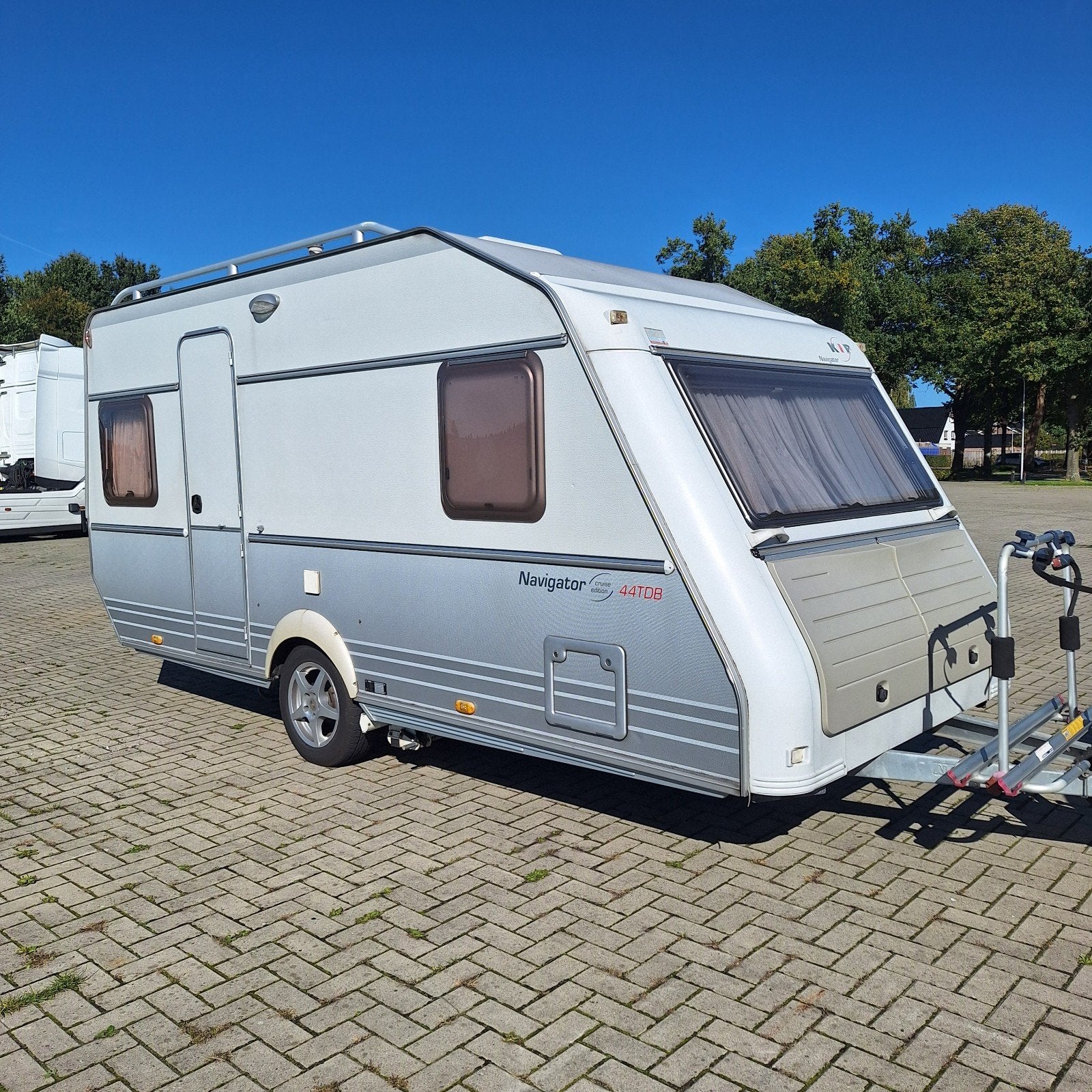 Kip Navigator 44, Voortent, Mover, Bovag 25, Vloerverwarming, Caravans en Kamperen, Schokbreker, Kip, Bedrijf, Treinzit