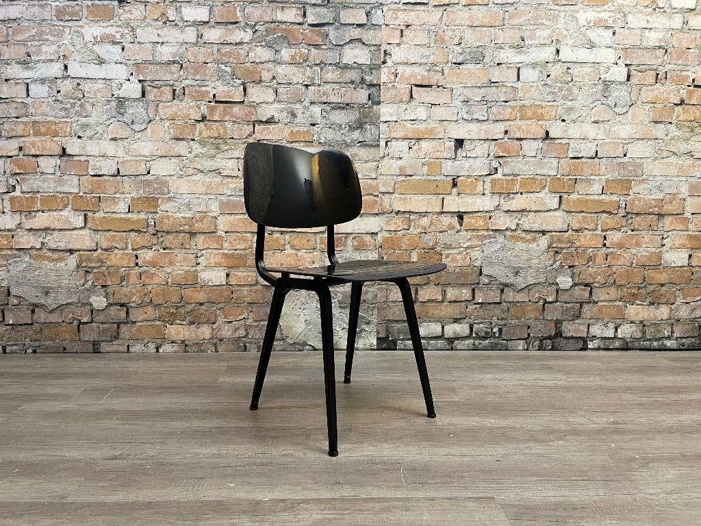 Ahrend Revolt – Zwart kunststof | Friso Kramer, Huis en Inrichting, Ophalen, Kunststof, Zwart, Design