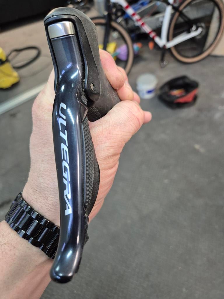 DI2  ST-6870 shifter links mechanische rem, Ophalen of Verzenden