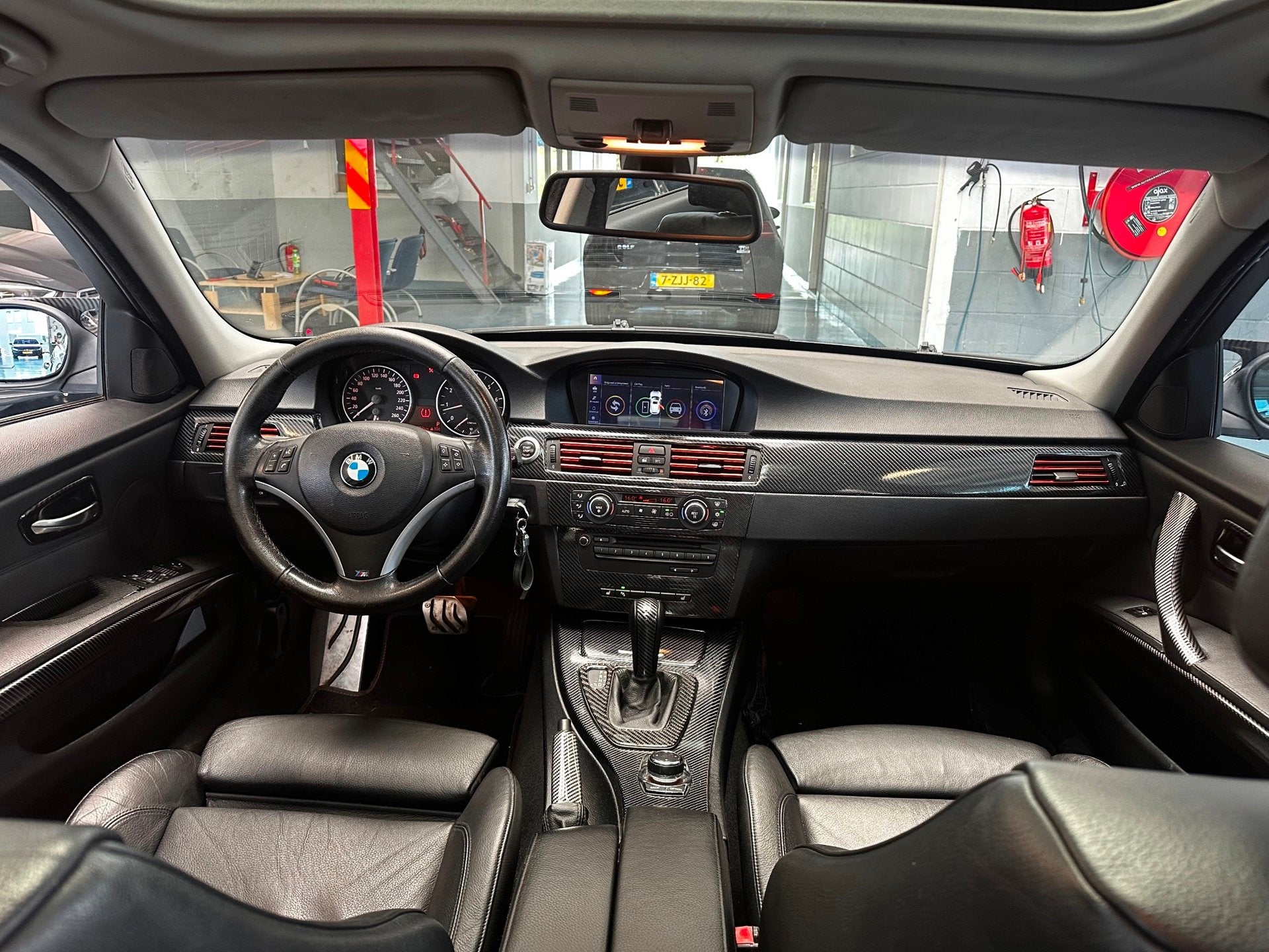 BMW 3-serie 325i Dynamic Executive, 745 kg, Achterwielaandrijving, Gebruikt, 2497 cc