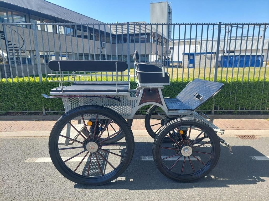Trainingswagen / recreatiewagen, Dieren en Toebehoren, Rijtuigen en Koetsen, Gebruikt, Paard