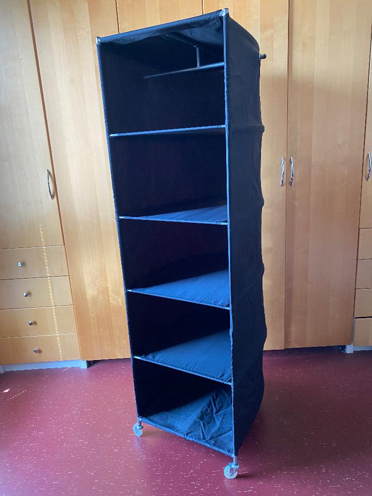 Kledingkast op wielen, Huis en Inrichting, Kasten | Kledingkasten, Ophalen, Minder dan 50 cm, Gebruikt, 150 tot 200 cm