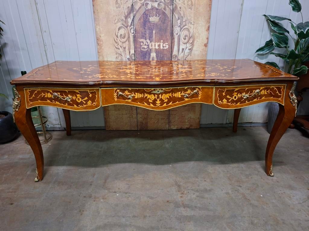 Antieke barok stijl schrijftafel, bureau, desk met inlegwerk