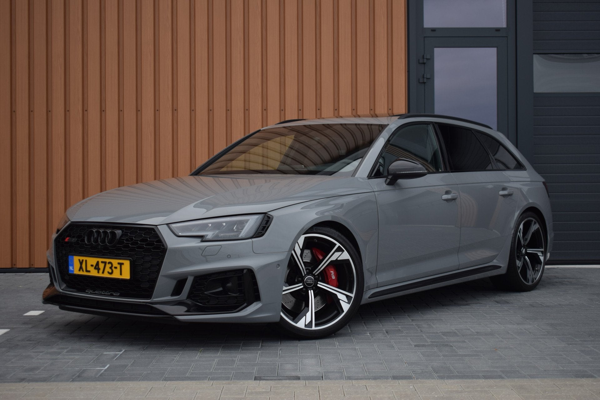 Audi RS4 2.9 TFSI 450pk Quattro Pano | HUD | Milltek | 360 c