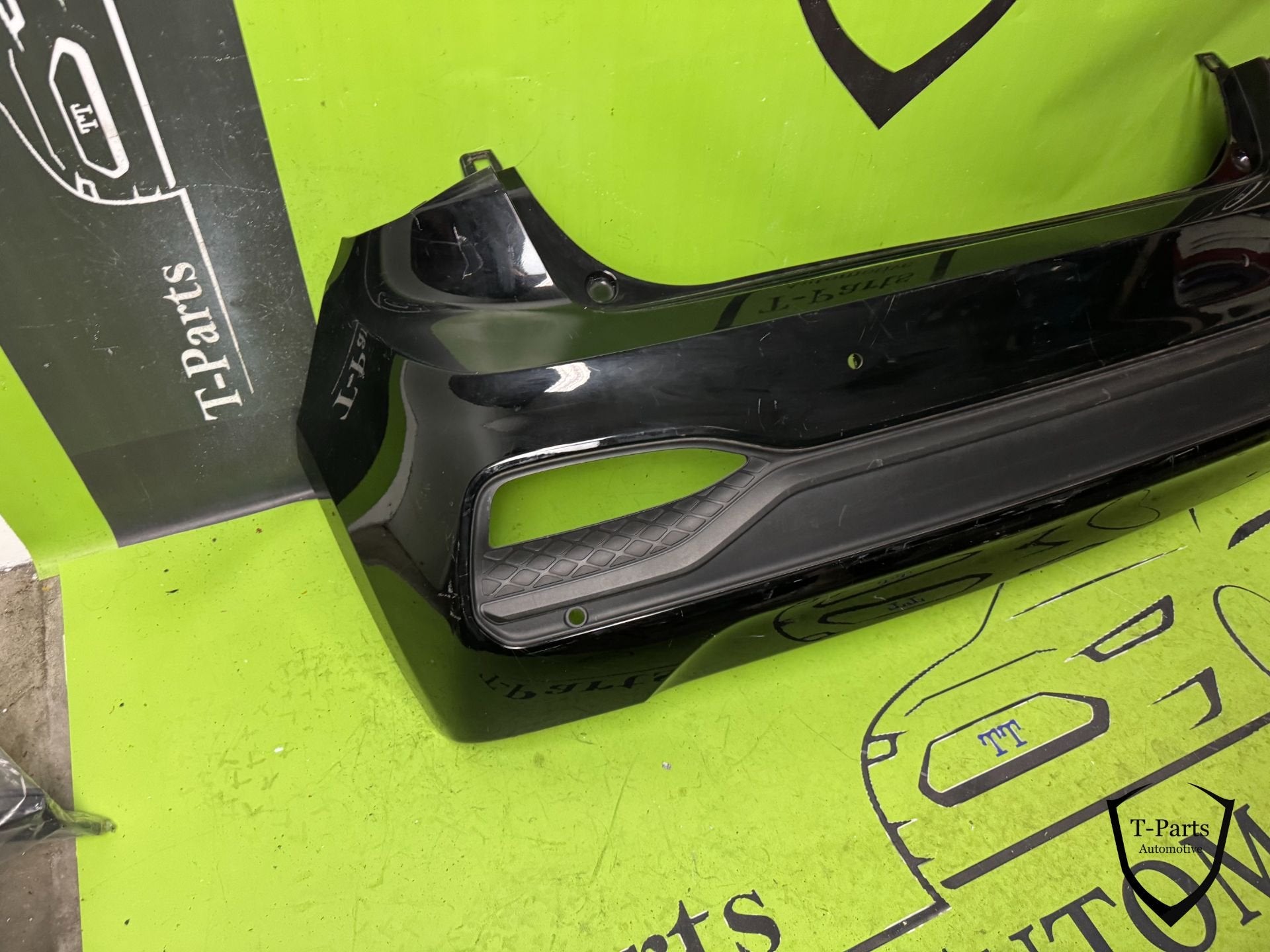 Hyundai i20 achterbumper origineel bumper 2014+, Gebruikt, Heolleung-ro 12
06797  Seoul, Ophalen of Verzenden, Info@hyundai.com