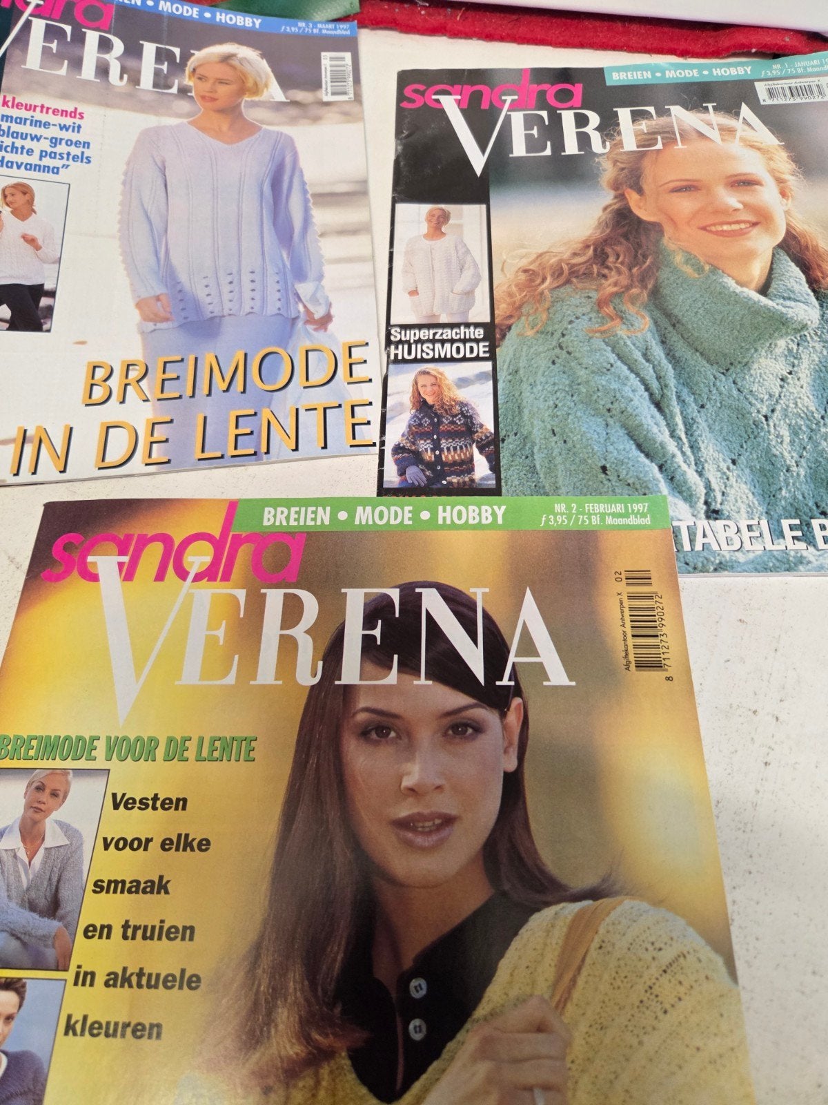 zolderopruiming  3 x sandra verena, Ophalen of Verzenden, Gebruikt, Breien, Patroon of Boek