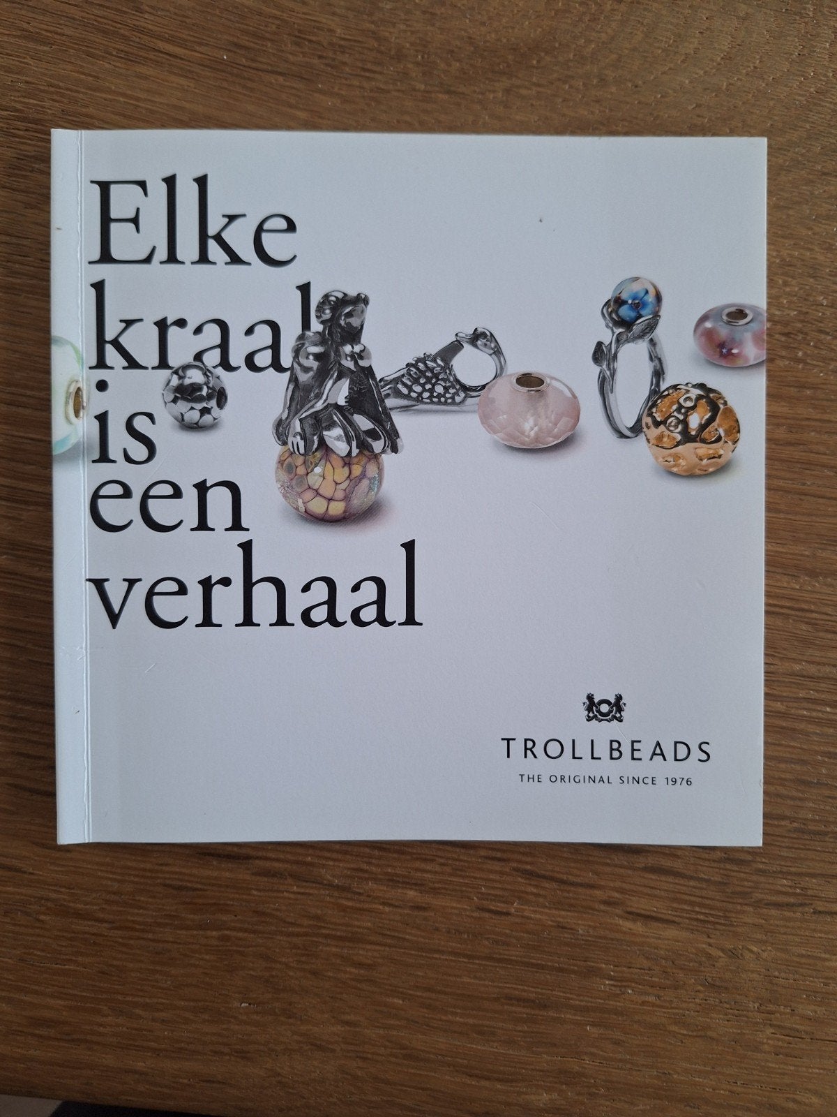 Trollbeads boek: Elke kraal is een verhaal, Ophalen of Verzenden, Zo goed als nieuw