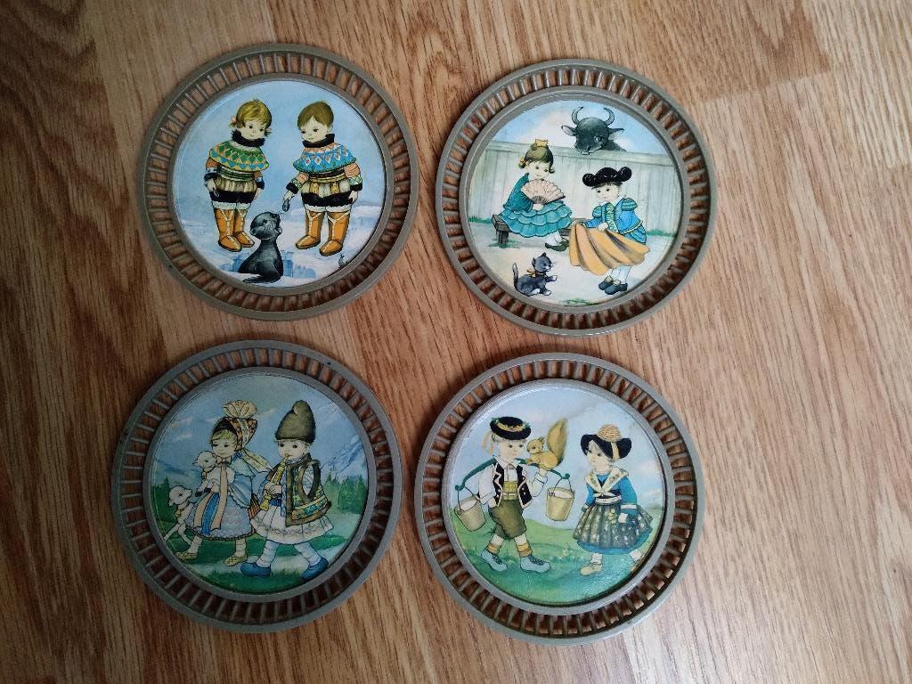 4 onderzetters voor glazen/mokken, Ophalen of Verzenden, Zo goed als nieuw, Glas of Kopje