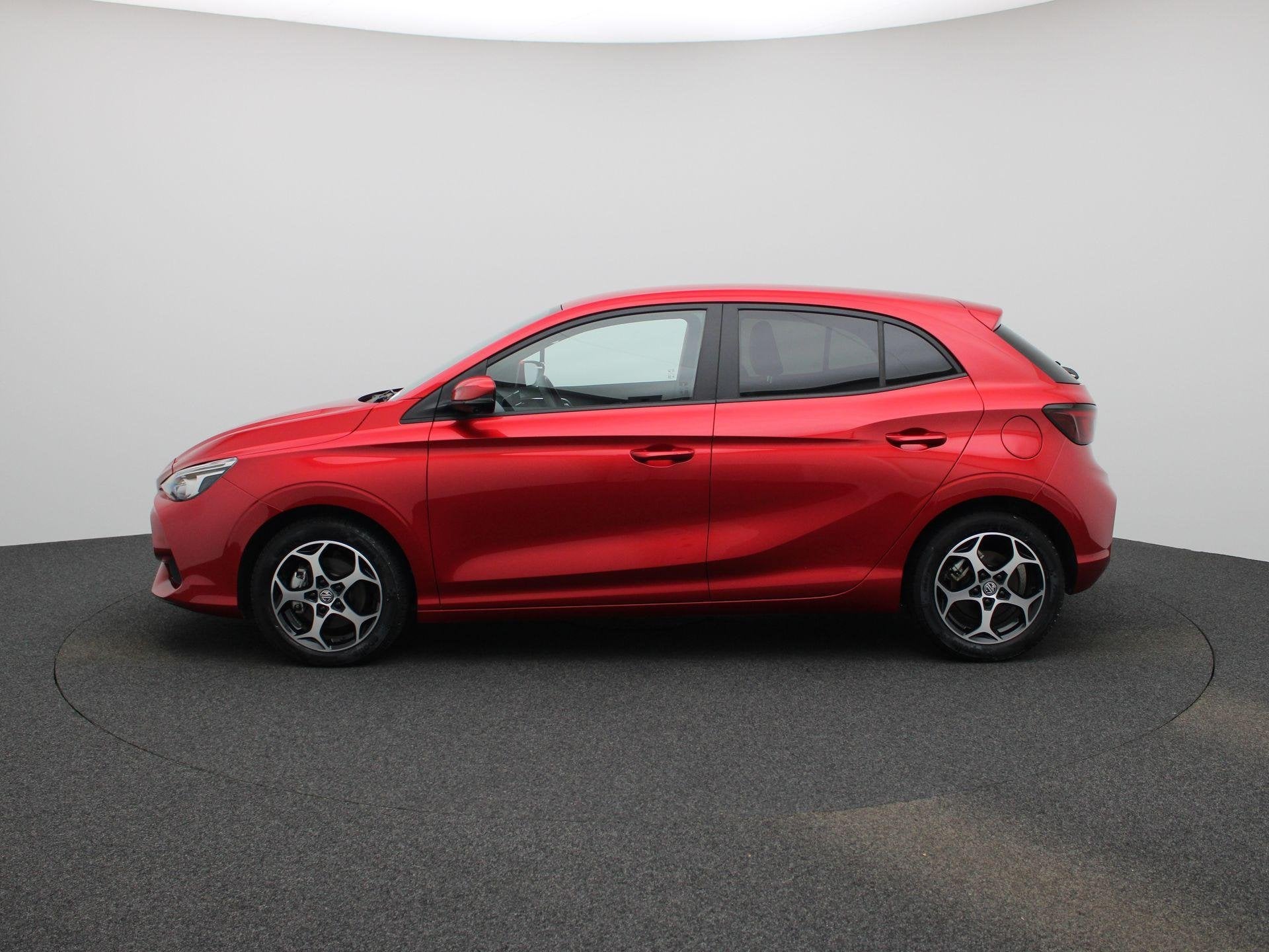 MG 3 1.5 Hybrid+ Aut. Luxury | Navi | CarPlay | 360 Camera |, Auto's, 194 pk, 4 cilinders, 1283 kg, 23 km/l