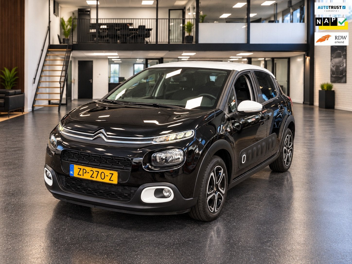 Citroen C3 1.2 PureTech Airco|Cruisec|Pdc|Navi|Nap, Voorwielaandrijving, 83 pk, 450 kg, Euro 6