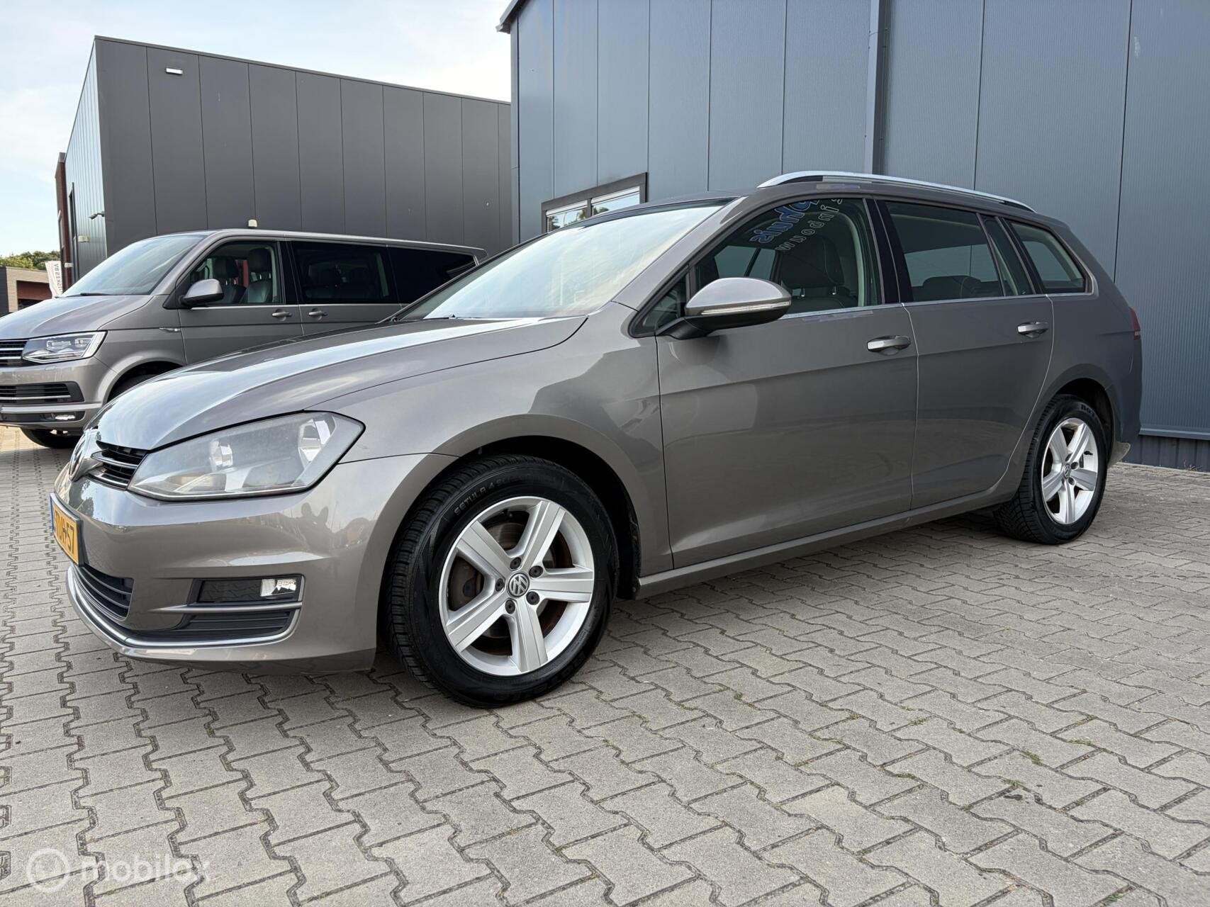 Volkswagen Golf Variant 1.2 TSI Highline Trekhaak Cruise Nav, Voorwielaandrijving, Euro 5, Gebruikt, Zwart